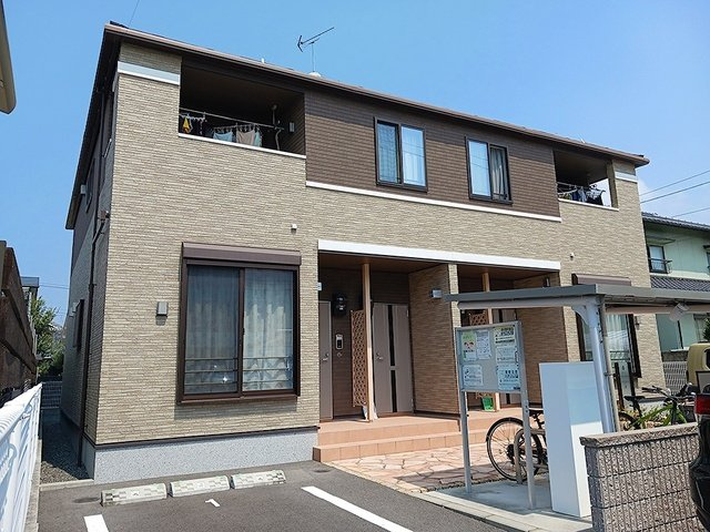 パイン　ビレッジ　Ⅱの外観