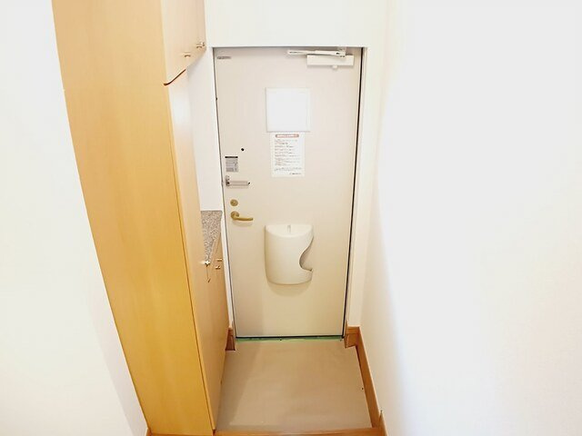 ユニゾンさかえ通りⅠの玄関