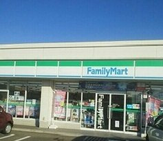 ユニゾンさかえ通りⅠの周辺|ファミリーマートまで990m