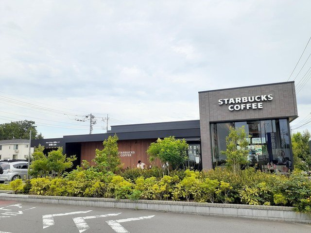 イセ　ソラージュⅡの周辺|スターバックスまで300m
