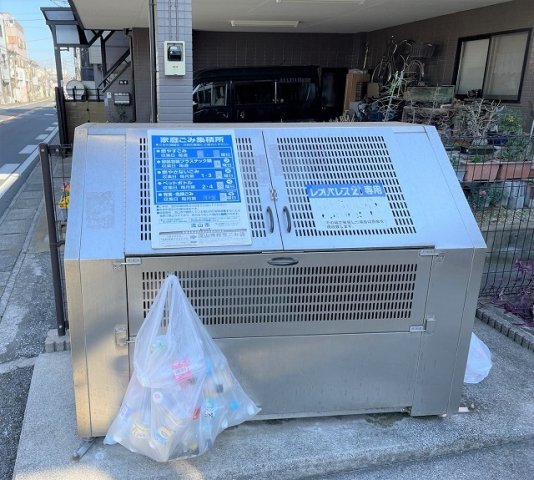 レオパレスリバータウン２０のその他|専用ゴミ置き場