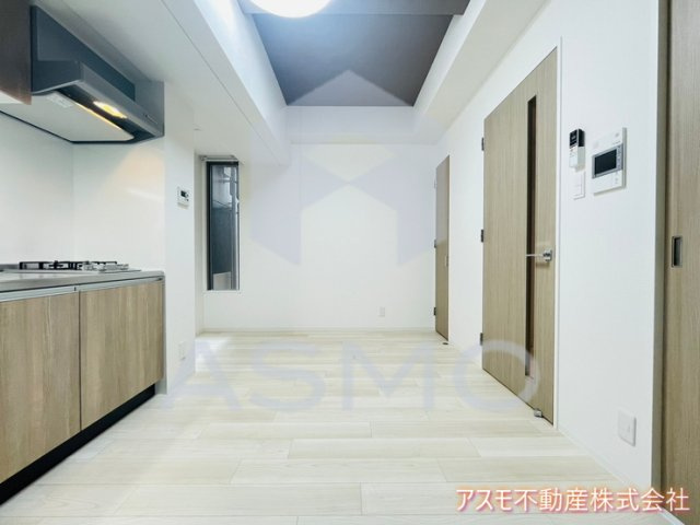 【居間・リビング】 | Metrosa南森町 | 同マンション別部屋参考写真