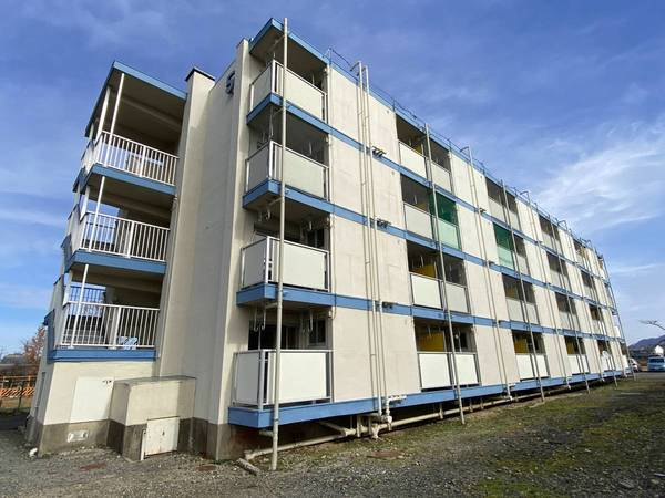 ビレッジハウス瀬田5号棟の外観