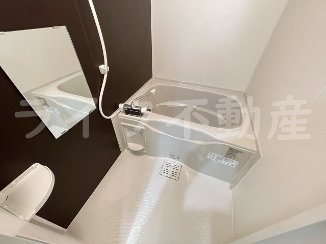 フジパレス八戸ノ里Ⅲ番館の浴室|日々の疲れを癒すお風呂付です