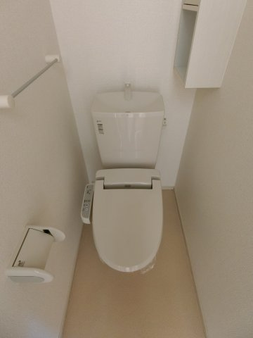 エレガントヴィエⅢのトイレ