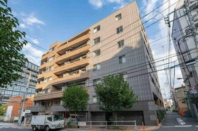 新宿区四谷坂町の賃貸マンションの外観