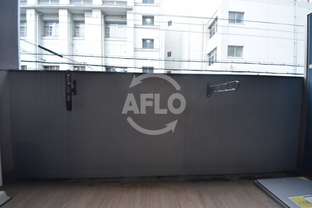 プレサンス梅田東グラッドのバルコニー|プレサンス梅田東グラッド　バルコニー