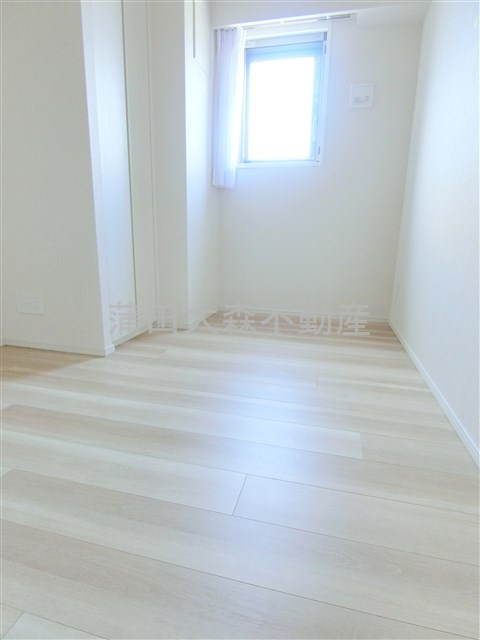 フレンシア蒲田の内装|3.7帖のサービスルーム