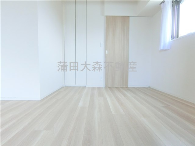 フレンシア蒲田のその他|洋室5.2帖　エアコン付！