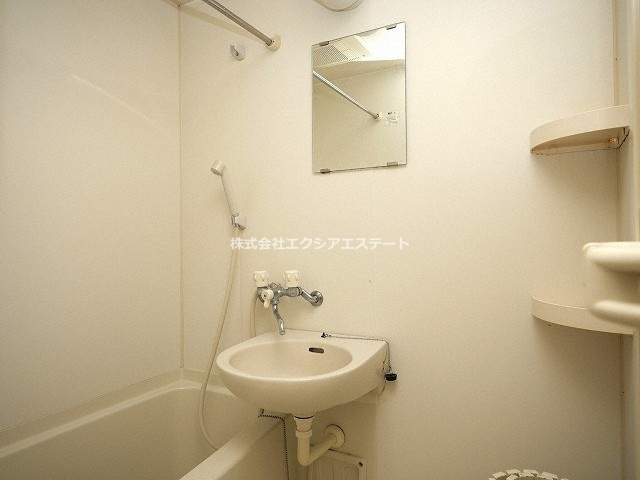 パークメゾン住吉の洗面所