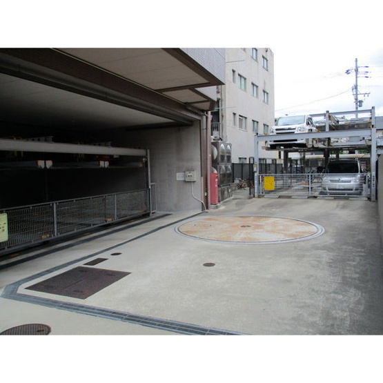 【駐車場】 | サムティイースト白壁