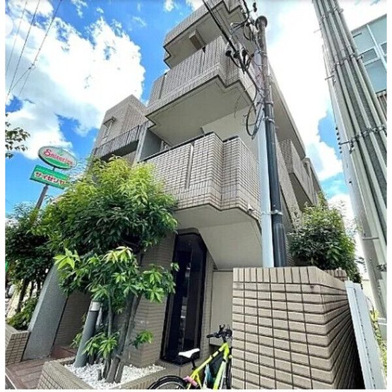 【エントランス】 | イストワール植田