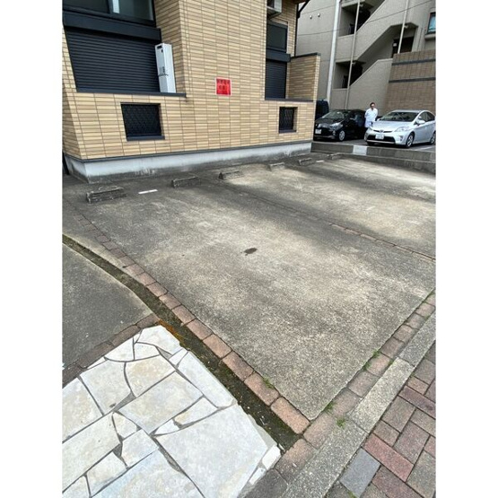 【駐車場】 | コーポなずな