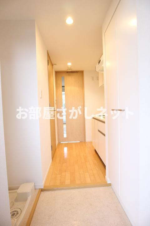 プラウドフラット王子神谷【おとり物件なし】#学生・社会人にオススメ！初期費用分割払いOK！の玄関|※参考写真