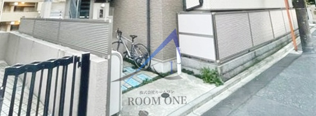 サンレイ市ヶ谷のエントランス|エントランスです。