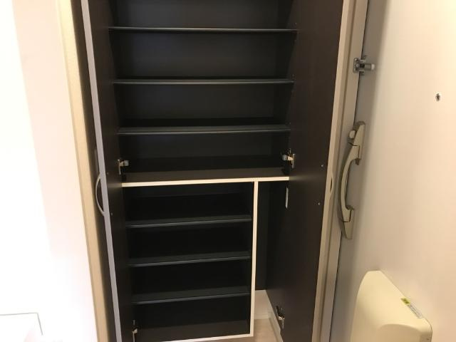 Ｃａｐiｔａｌｅ南が丘の収納|下駄箱