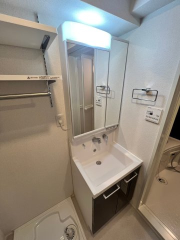 リアライズ垂水Ⅱの洗面所