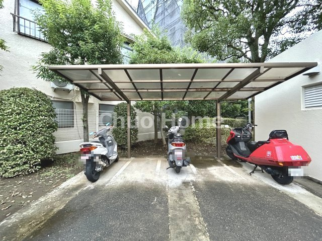 サンマンションアトレ堀切の駐車場|【バイク置場】最新の空き状況や費用などの詳細は担当スタッフまでお問い合わせください。