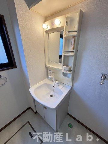サンビレッジ七番館の洗面所