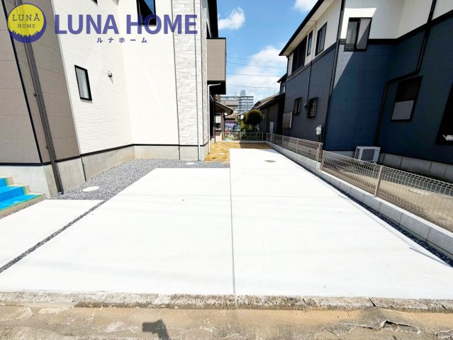 龍ケ崎市小通幸谷町1期　新築戸建の駐車場