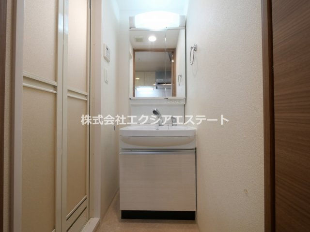 プレサンス玉造駅前ルージュの洗面所