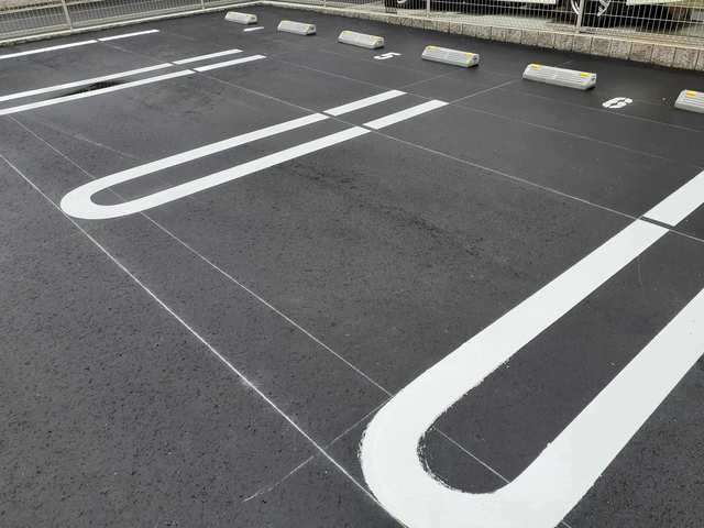フランエールの駐車場