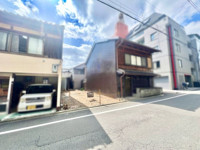 【前面道路含む現地写真】の画像