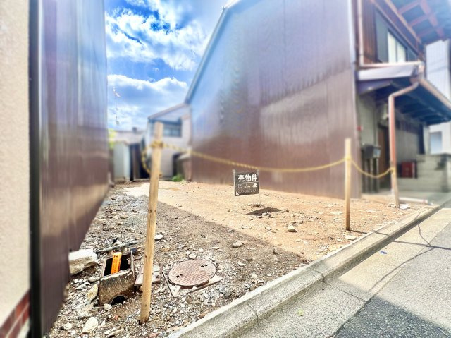 【前面道路含む現地写真】の画像