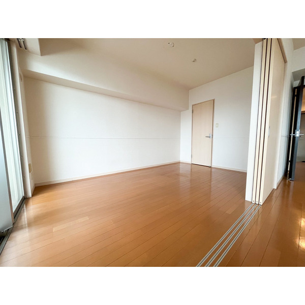 福岡市東区箱崎ふ頭３丁目の賃貸マンションの居間・リビング