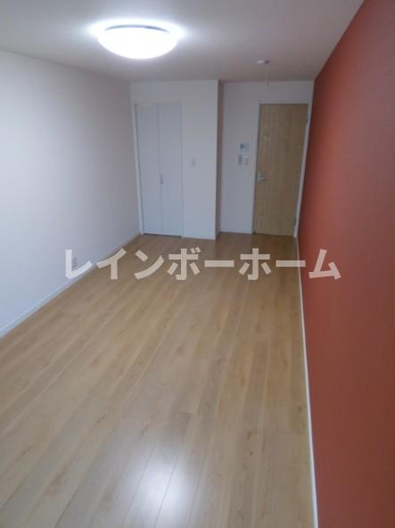 グリシーナ柏の洋室|明るい洋室です