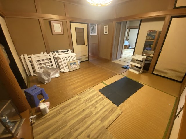 【居間・リビング】の画像
