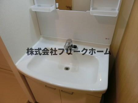 コーポレート連雀1号棟の洗面所