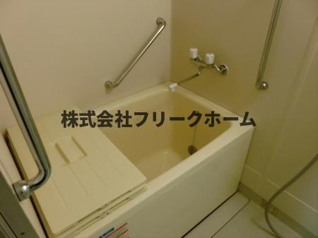 コーポレート連雀1号棟の浴室