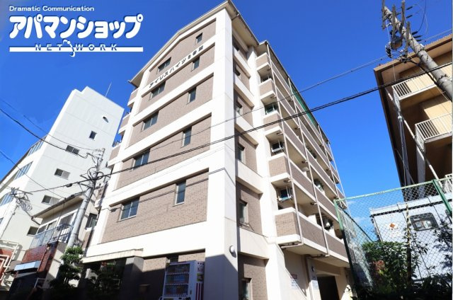 アイリスハイツ８号館