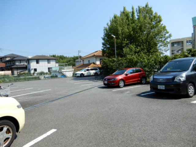 トワイライト・ヒルの駐車場