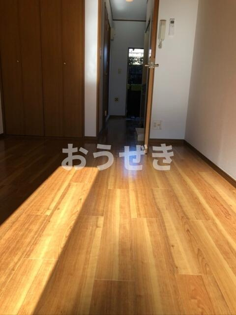 コーポ山本の居間・リビング