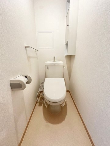 メルシー　ボンジョルネ　Ａ棟のトイレ|清潔感のあるトイレです