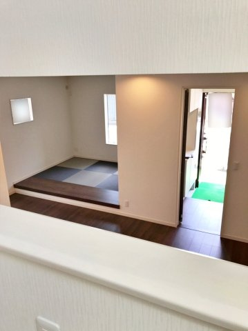中古戸建　八木町八木東久保の居間・リビング