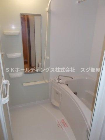 クラールＢの浴室