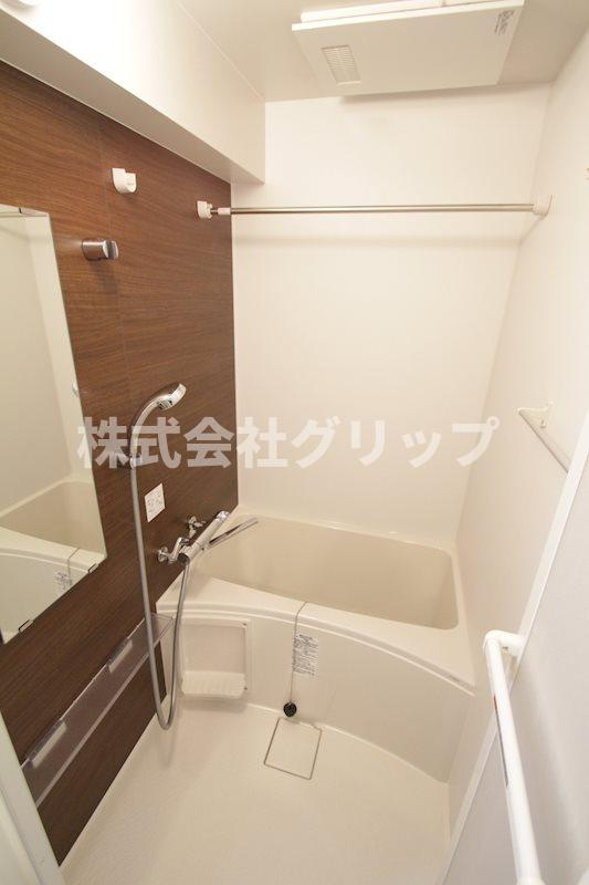 リヴシティ横濱生麦の浴室