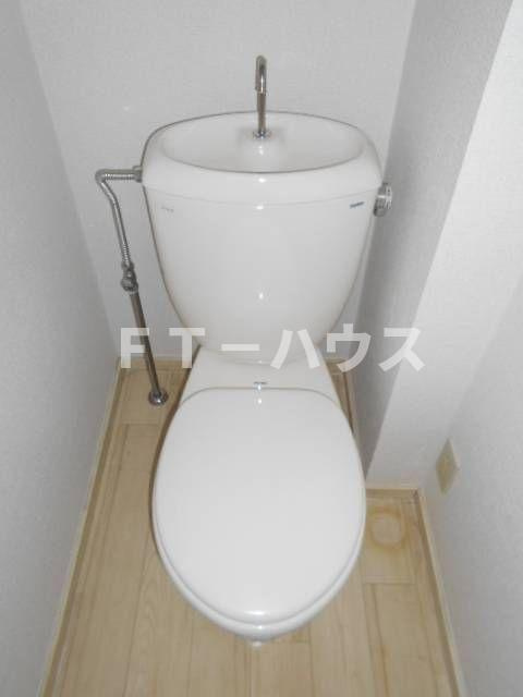 ホイザー鷹之台のトイレ