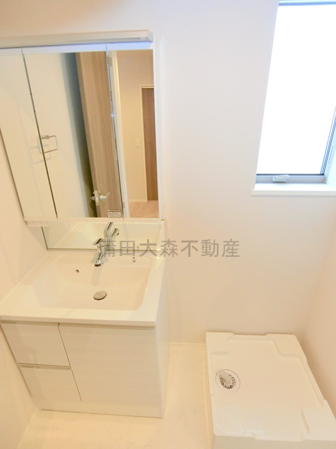 プルナス蒲田の洗面所|洗面脱衣所　独立洗面台　洗濯機置き場