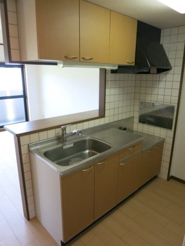 ラフィネタウン丸山東のキッチン