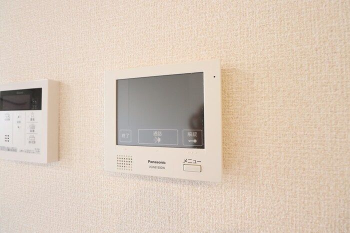 プラムマハールのセキュリティ|モニター付きインターホンです