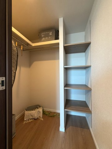 ヴェルビュ伏見アクロポリスの収納