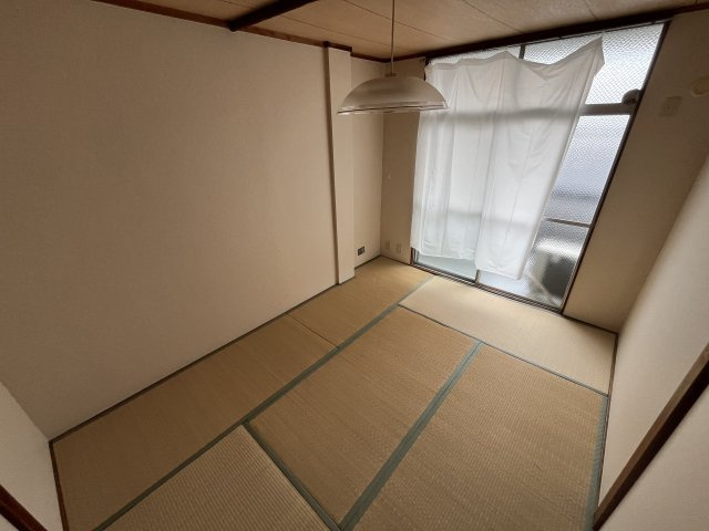 甲子園第２コーポラスの和室