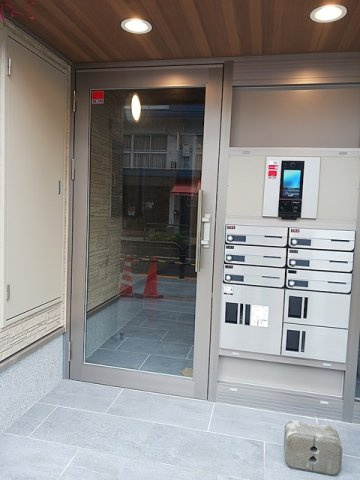 レジデンス　マイのエントランス|落ち着いたエントランスです