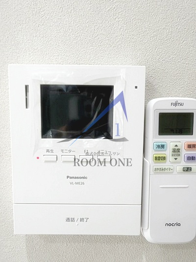 コンフォートマキのセキュリティ|モニター付きインターホンです。