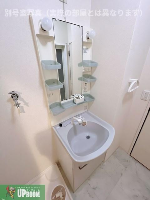 セジュール アンの洗面所