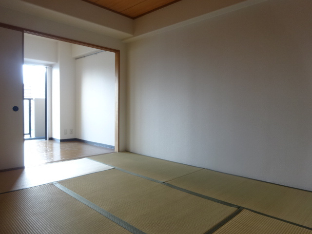 カデット真趣園　宝塚の和室